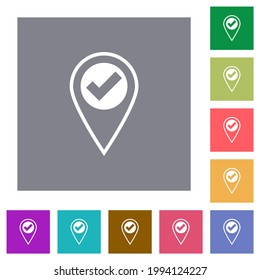 Ubicación del GPS Iconos planos correctos en los fondos cuadrados de color simples