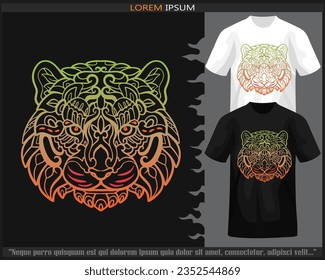 Gradiente Colorful Tiger head artes aisladas en camisetas blancas y negras.