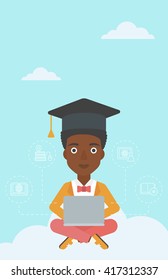 Graduate saß auf Wolke.