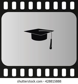 Graduation cap icon. 