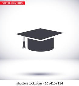 Icono de tapón de graduación en estilo plano moderno aislado en segundo plano. Símbolo educativo para su diseño web, logotipo, interfaz de usuario. Ilustración del vector, EPS10.