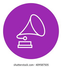 Gramophone line icon.