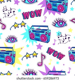 Gramophone seamless pattern on black background with colorful gradient music elements, notes. Abstract music repeated backdrop. Original sign melody wallpaper