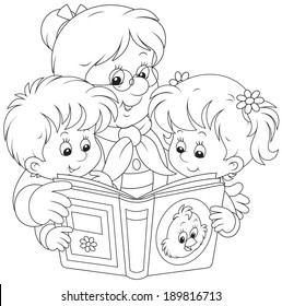 Grandma And Grandchildren Read A Book