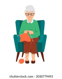 La abuela está sentada en una silla azul suave y en unos tejados. Abuela con gafas. Una bola de lana. Necesidad, pensión. Aislado sobre un fondo blanco. Estilo plano. Ilustración del vector