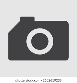 Símbolo gráfico de uma câmera para criar conteúdo visual e capturar memórias em um mundo digital.
