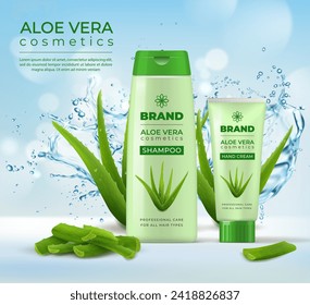 Frasco de cosméticos con crema de aloe vera verde y champú con salpicadura de agua, vector y afiche. Aloe Vera belleza capilar y cuidado de la piel maquetas de botellas cosméticas en el fondo con salpicaduras de agua y salpicaduras de gota