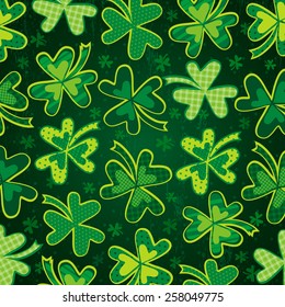 green background for Patricks Day with clover 