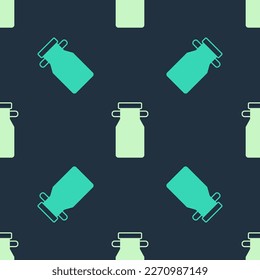 Green y beige Can contenedor para icono de leche aislado patrón sin fisuras sobre fondo azul.  Vector