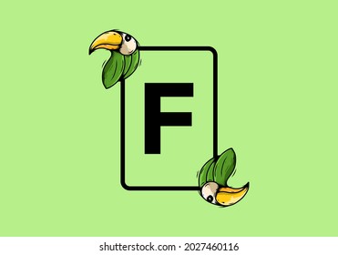 Ave verde con diseño de letra inicial F