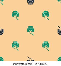 Green and black Envelope mail with magnifying glass icon isolated seamless pattern on beige background.  Vector Illustration