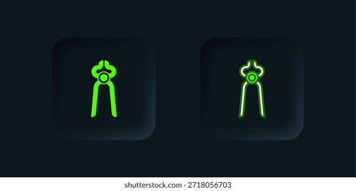 Icono verde de la herramienta de los alicates del herrero aislado en fondo negro. Botón cuadrado negro. Vector