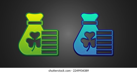 Grüne und blaue Geldbeutel mit Kleeblattblatt-Symbol einzeln auf schwarzem Hintergrund. Alles Gute zum Saint Patricks Tag. Nationaler Urlaub in Irland.  Vektorgrafik