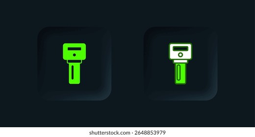 Chave carro verde com ícone remoto isolado no fundo preto. Chave do carro e sistema de alarme. Botão quadrado preto. Vetor