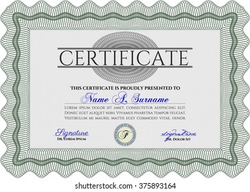 Certificado Verde de logro. Con patrón de guilloche y fondo. Diploma de terminación. Diseño sofisticado. 