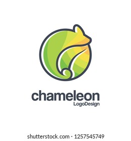 green chameleon abstract logo. chameleon and leaf vector illustration, isolated on a white background