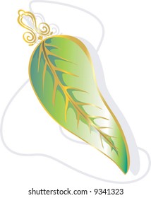  green colour golden locket in a chain	