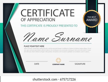 Green Elegance horizontal certificate with Vector illustration ,white frame certificate template with clean and modern pattern presentation