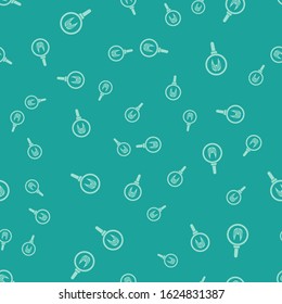 Green Fish steak in frying pan icon isolated seamless pattern on green background.  Vector Illustration