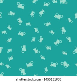 Green Folder settings with gears icon isolated seamless pattern on green background. Software update, transfer protocol, teamwork tool management, copy process.  Vector Illustration