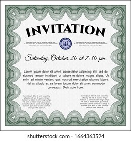 Plantilla de invitación formal verde. Personalizable, Fácil de editar y cambiar de color. Con patrón guilloche. Patrón de dinero. 