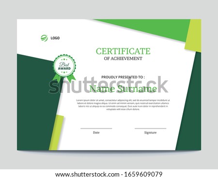 Green Geometric Shapes Certificate Design