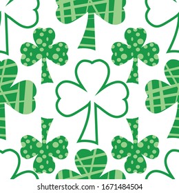 Green Holiday Shamrocks clovers seamless vector repeat surface pattern design