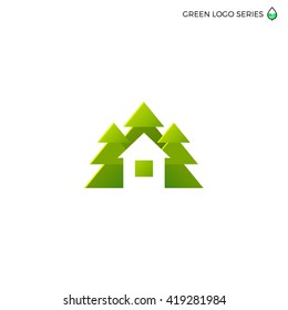 Logo de la Casa Verde. Ilustración vectorial de la casa ecológica. Logotipo para la construcción de la casa, casa verde, empresa inmobiliaria. Logo ecológico. Logo de la Casa Verde. Logo de House in forest. Cabina en el logo de madera