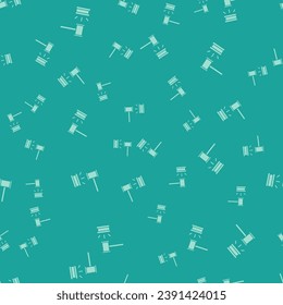 Green Judge gavel icon isolated seamless pattern on green background. Gavel for adjudication of sentences and bills, court, justice. Auction hammer.  Vector Illustration