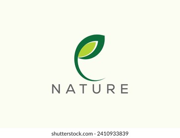 Plantilla vectorial de diseño de logotipo de hoja verde. Logo vectorial de la hoja de crecimiento natural.