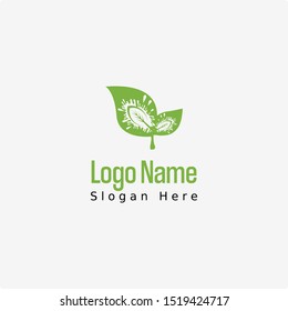Green leaf natural logo design with splash effect