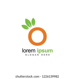 Green leaf O letter icon. Logo vector template