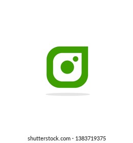 green minimalist camera flat logo