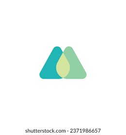 Logo de la montaña verde, medio ambiente verde, montaña verde sobre fondo blanco