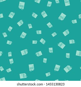 Green Note paper with pinned pushbutton icon isolated seamless pattern on green background. Memo paper sign.  Vector Illustration