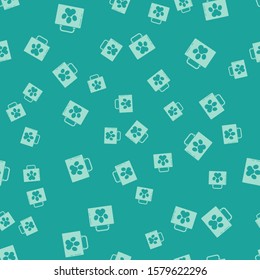 Green Pet first aid kit icon isolated seamless pattern on green background. Dog or cat paw print. Clinic box.  Vector Illustration