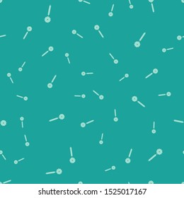 Green Pizza knife icon isolated seamless pattern on green background. Pizza cutter sign. Steel kitchenware equipment.  Vector Illustration