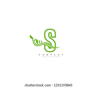 Green S Letter Linked Element Swoosh Flourish Monogram Logotype
