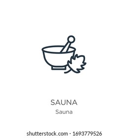 Icono de la sauna verde. Icono de la sauna verde lineal delgada aislado en fondo blanco de la colección de sauna. Signo vectorial de línea, símbolo para web y móvil