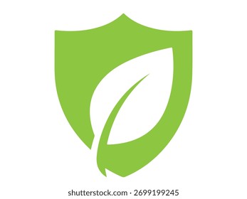 Escudo verde con hoja aislada sobre fondo blanco que representa protección ecológica, seguridad natural y seguridad ambiental para prácticas sostenibles y soluciones orgánicas