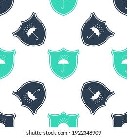 Green Waterproof icon isolated seamless pattern on white background. Shield and umbrella. Protection, safety, security concept. Water resistant symbol. Vector.