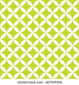 Green and white overlapping circles. Abstract retro design seamless pattern. Simple vector geometrical background.