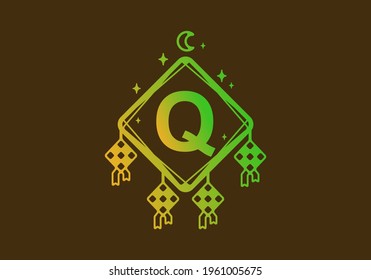 Green yellow gradient color of Q initial letter in ramadan theme frame