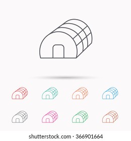Greenhouse complex icon. Hothouse building sign. Warm house symbol. Linear icons on white background.