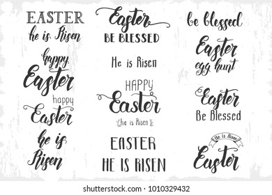 Saludos Semana Santa - Llenos de letras a mano "Feliz Pascua. Él es Risen. Bendito. Caza de huevos de Pascua" aislada en blanco. Frase para banner, volante, folleto, postales, sitio web