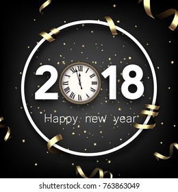 Gris 2018 nuevo año de fondo con reloj y dorada serpentina. Ilustración vectorial.