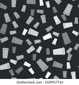 Grey Coffee cup icon isolated seamless pattern on black background. Disposable coffee cup with hot coffee.  Vector Illustration