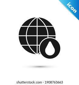 Planeta gris de la Tierra en el icono de gota de agua aislado en el fondo blanco. Mundo. Salvar el agua y la protección ambiental mundial.  Vector