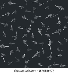 Grey Frying pan icon isolated seamless pattern on black background. Fry or roast food symbol.  Vector Illustration