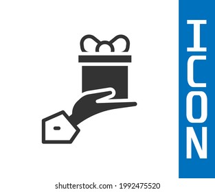 Icono de Regalo gris aislado en fondo blanco. Regalo en mano. El concepto de dar y recibir un regalo.  Vector